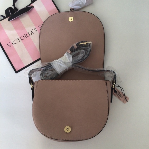 VICTORIAS SECRET FESTIVAL CROSSBODY PURSE NWT - Picture 8 of 14